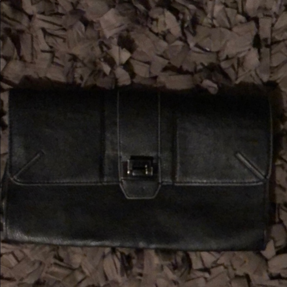 Black clutch Jessica Simpson New